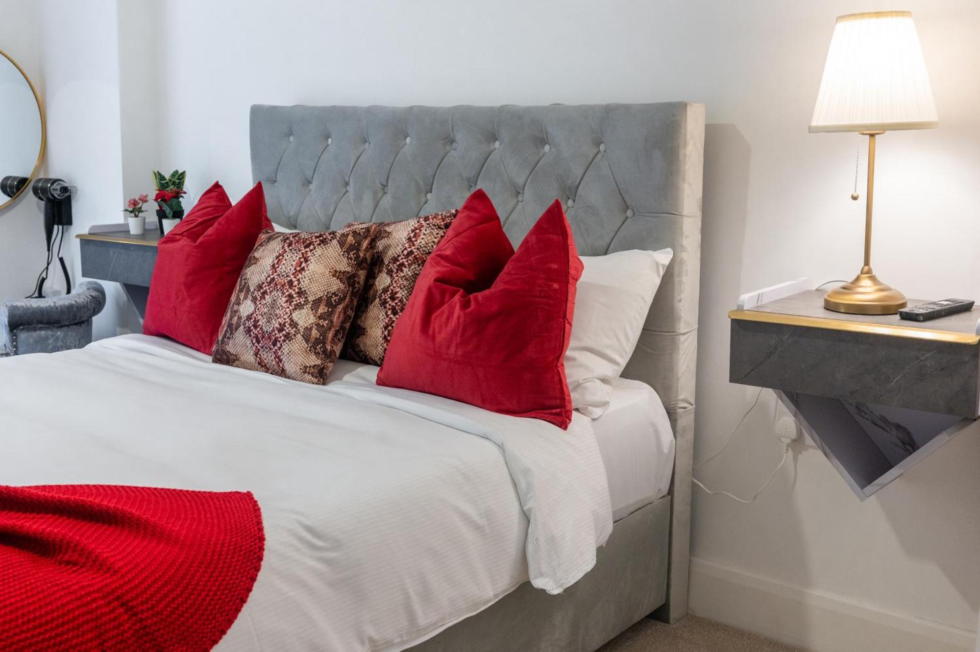 Luxury City Escape Apartments لندن المظهر الخارجي الصورة